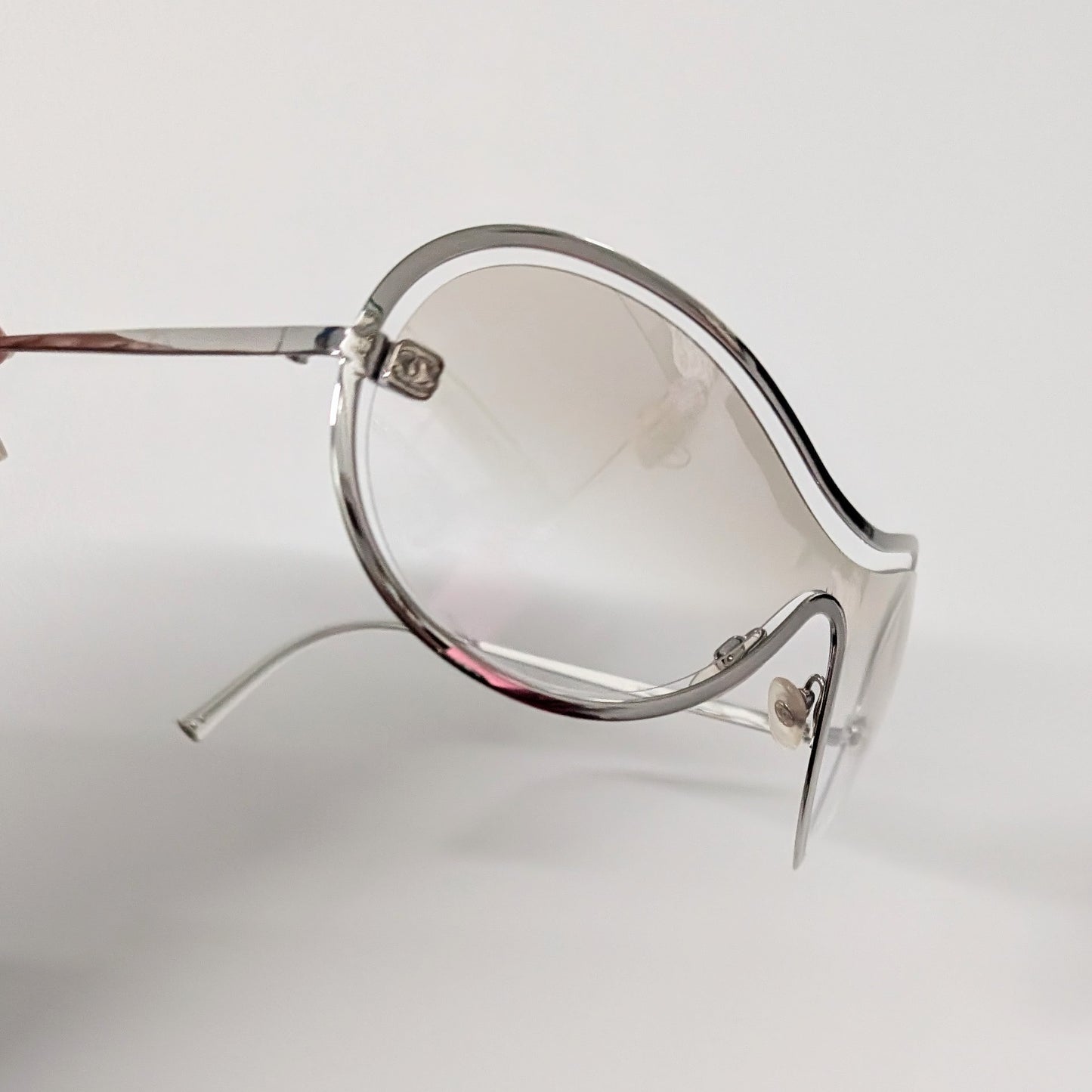Lunette de soleil Chanel - verres claires