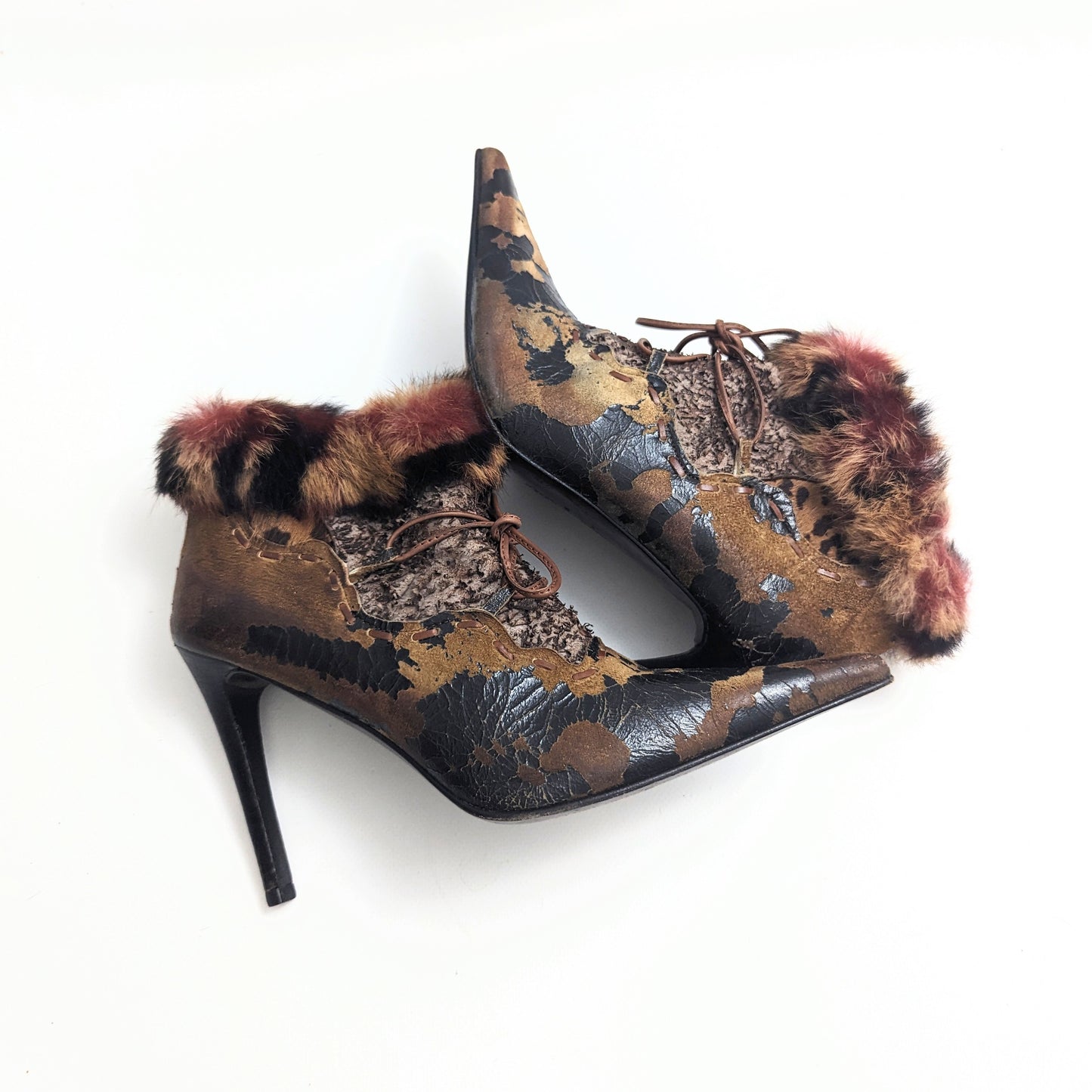 El Dantes cracked leather and fur ankle boots - EU39|UK6|US8