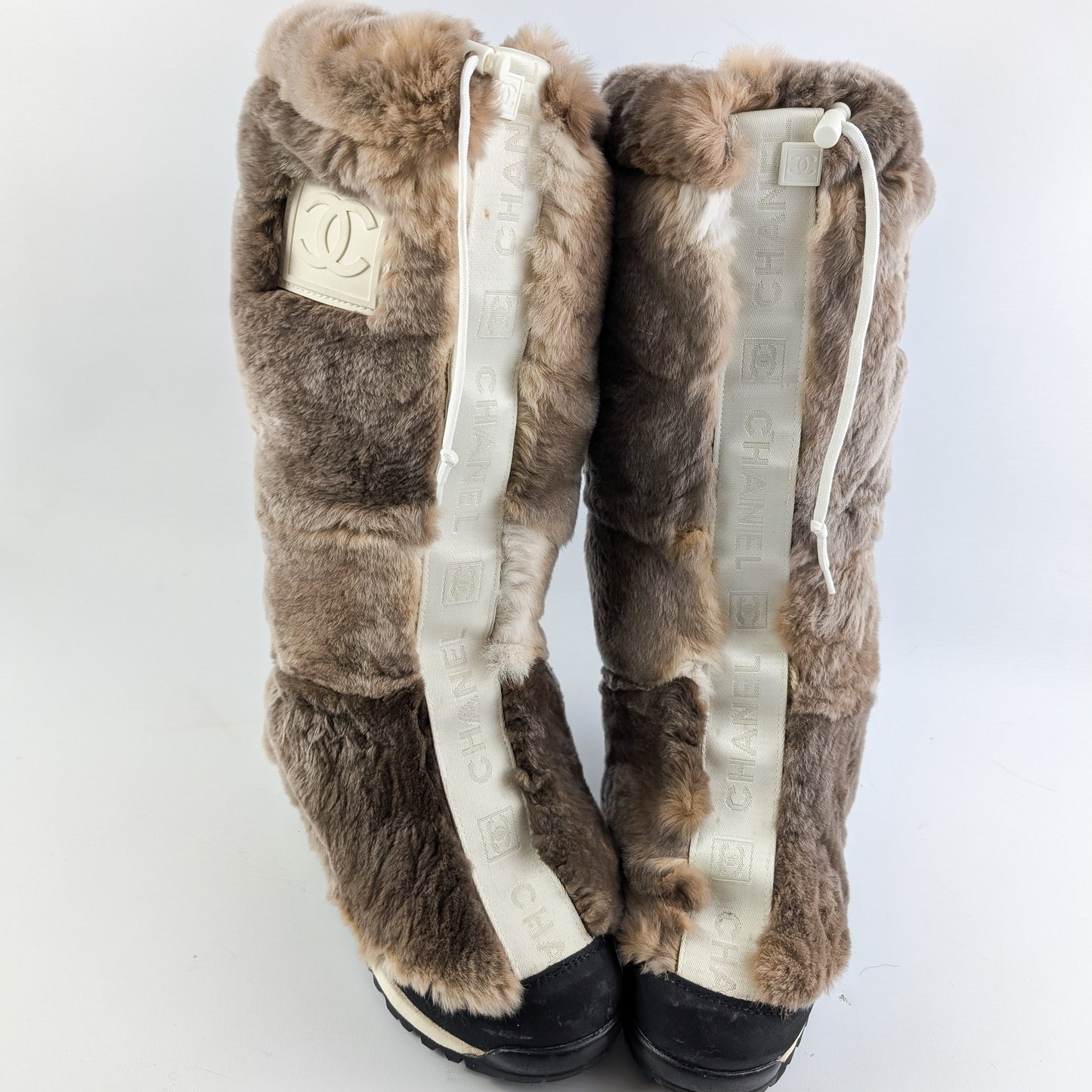 Chanel logo fur ski boots - EU37|4UK|6US