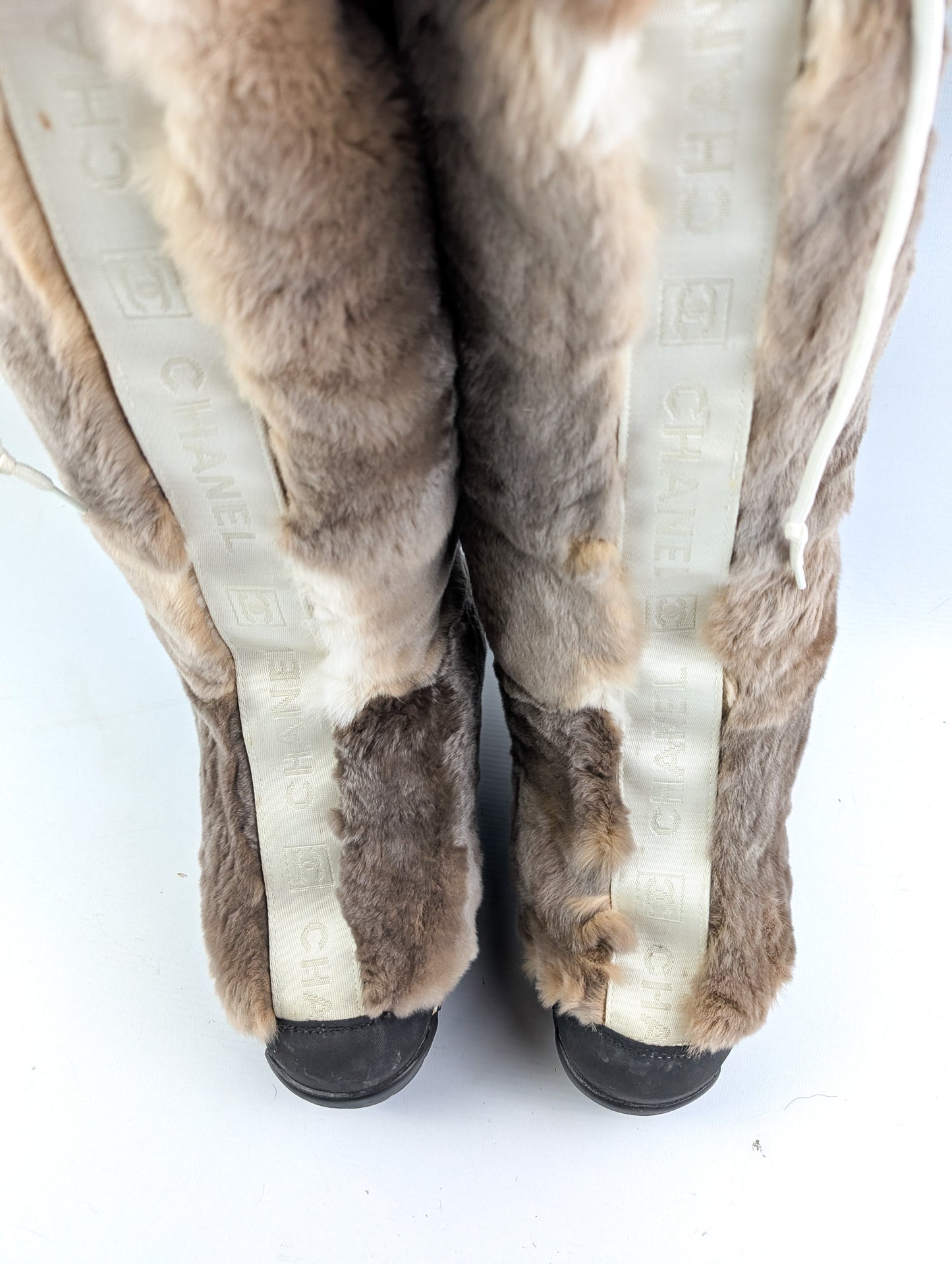 Chanel logo fur ski boots - EU37|4UK|6US