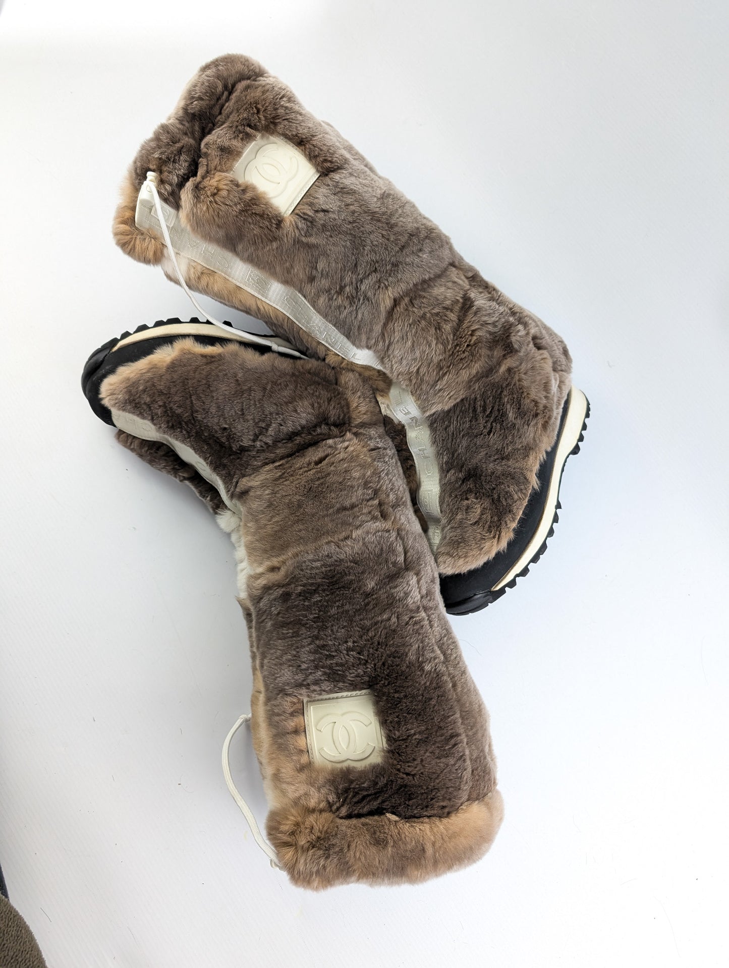 Chanel logo fur ski boots - EU37|4UK|6US