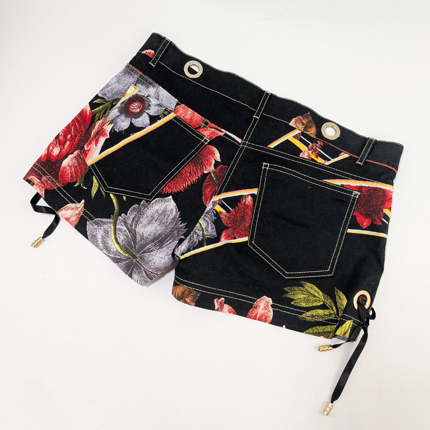 Roberto Cavalli Shorts - M