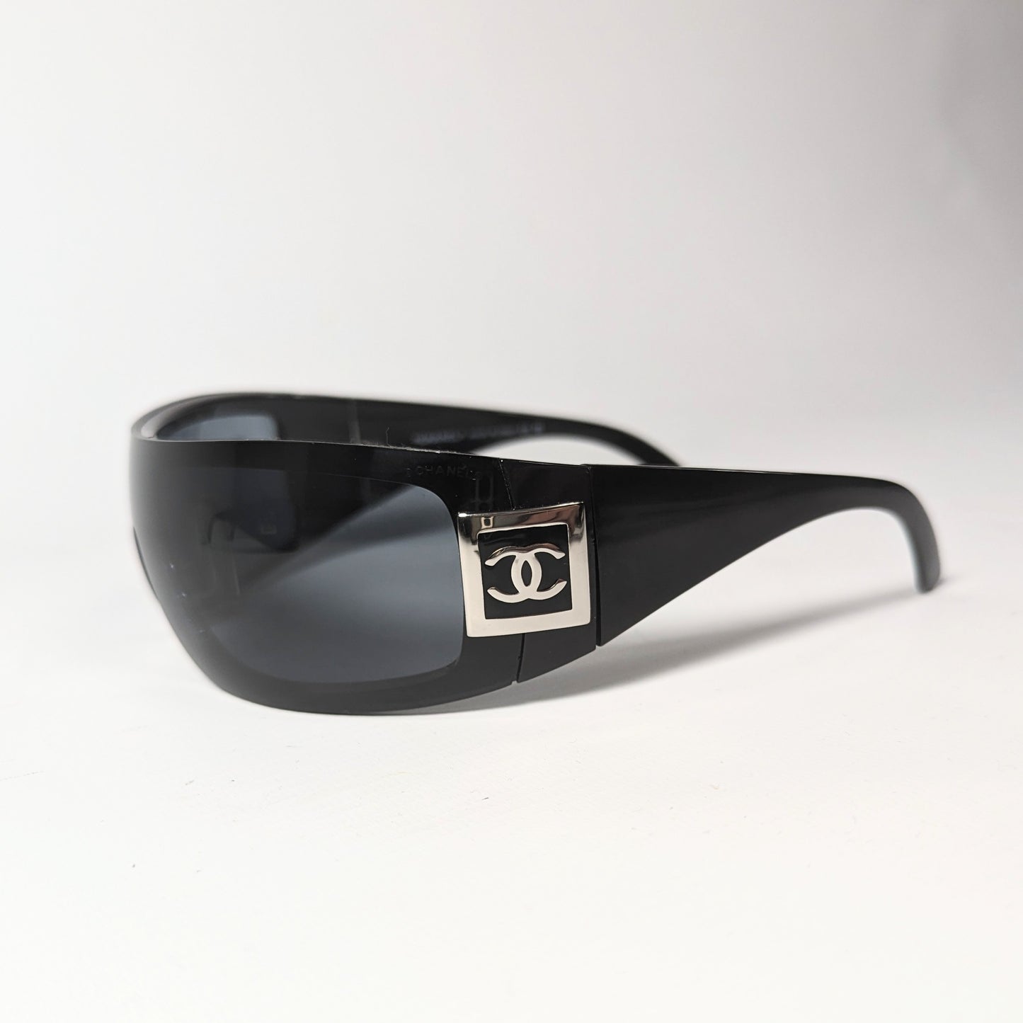 Chanel mask sunglasses - 2 sizes available