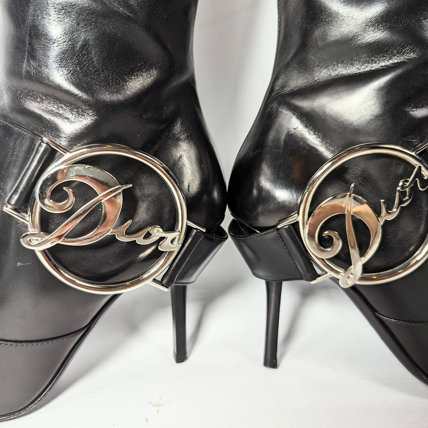 Boots adorned with a Dior buckle by Galliano - EU36|UK3|US5