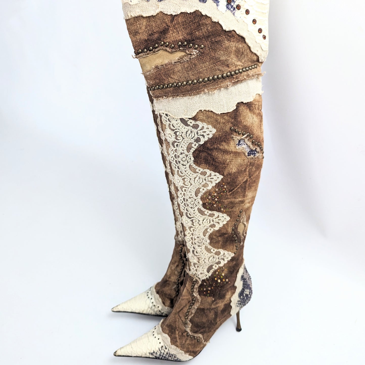 El Dantes brown thigh high boots decorated with pearl and lace - EU37|UK4|US6