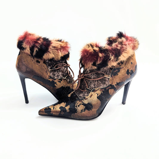 El Dantes cracked leather and fur ankle boots - EU39 | UK5.5 | US7.5