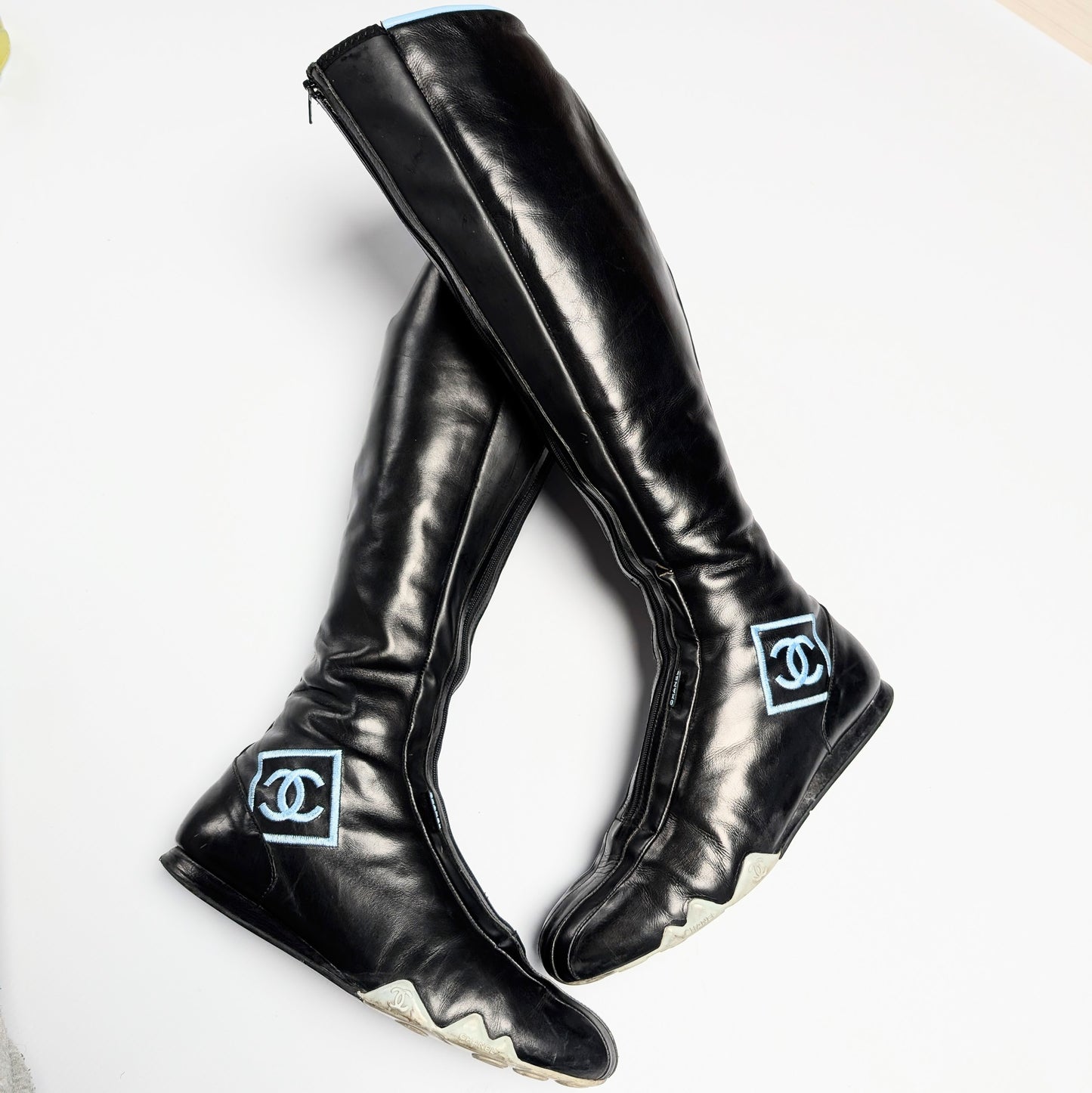 Chanel logo boots - EU37|4UK|6US