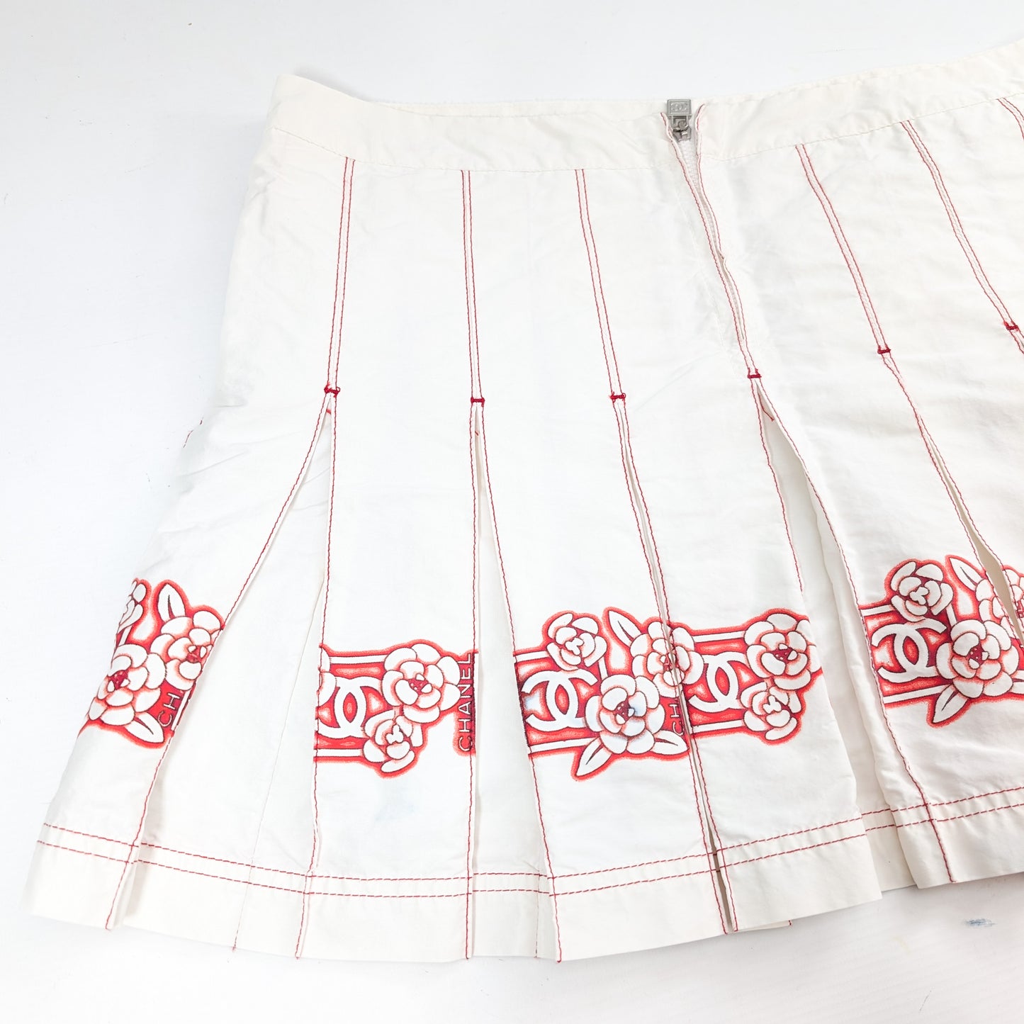 Chanel Sport Camelia skirt, S/S 2005 - Size L