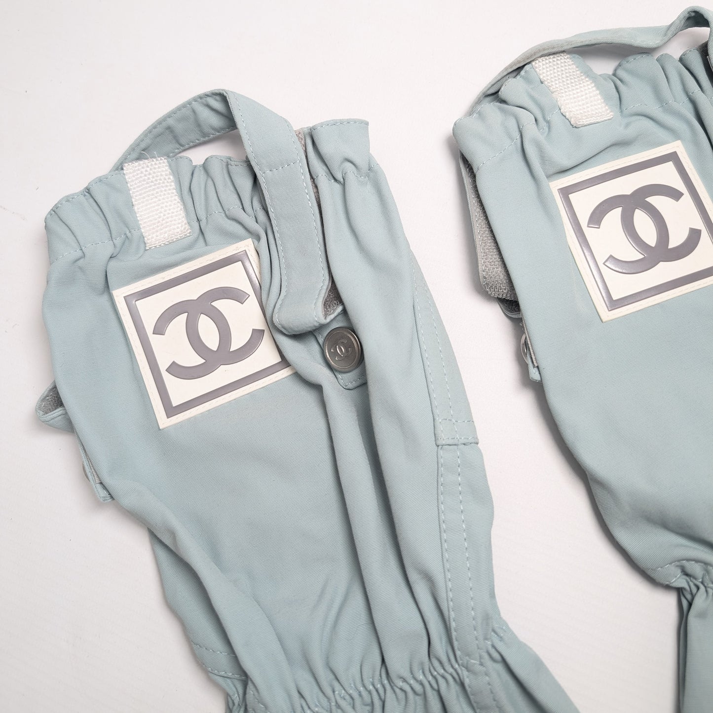 Chanel 2001 shoulder bag and gaiter 