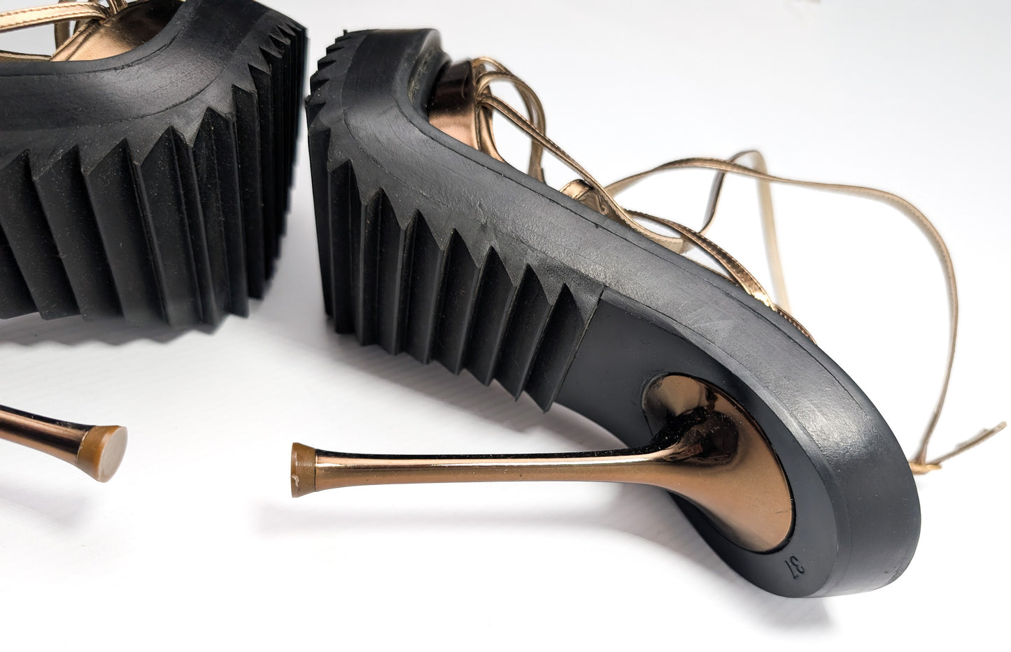 John Galliano platform sandals - EU37|UK4|US6