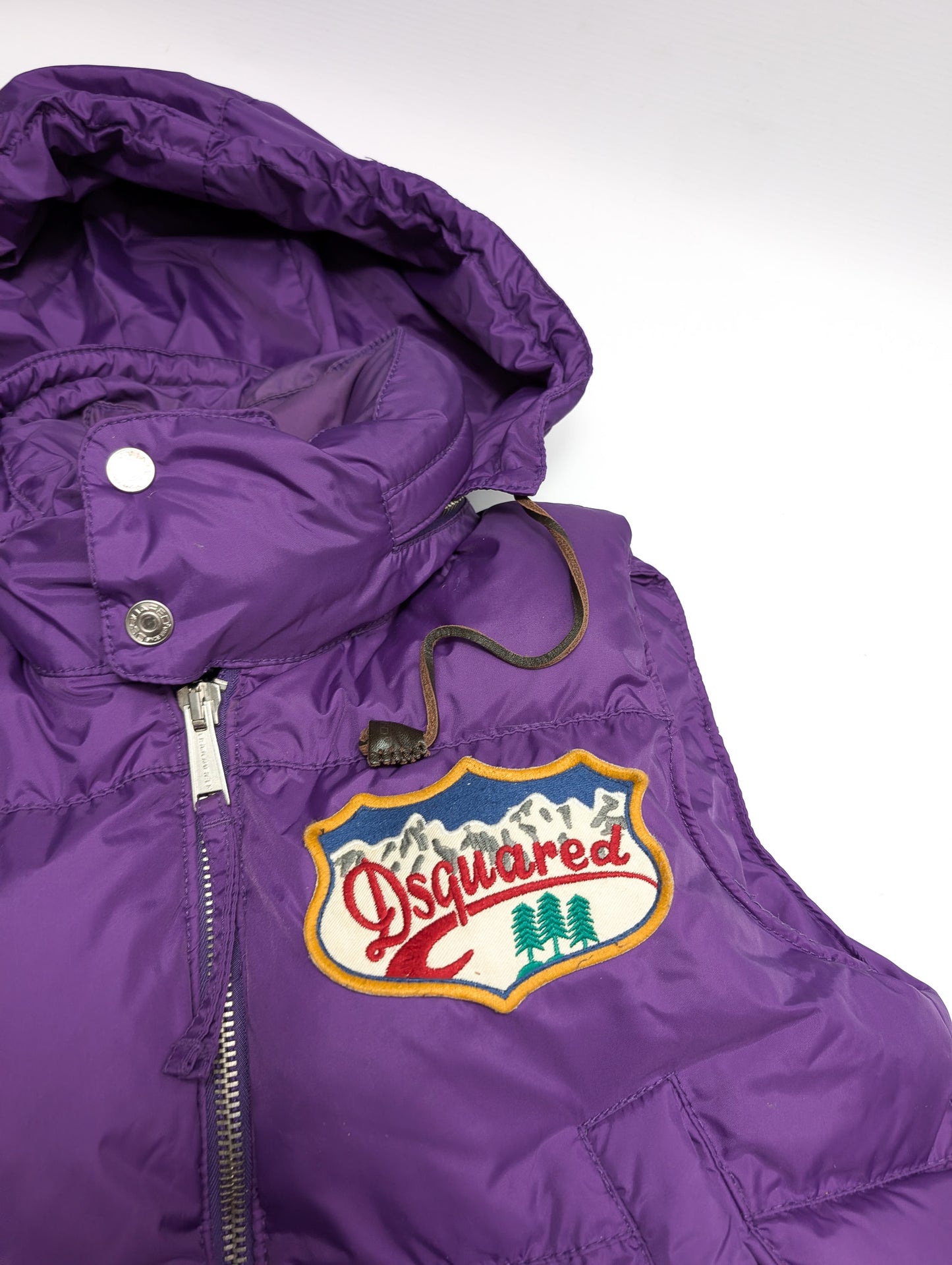 Dsquared2 sleeveless puffer jacket