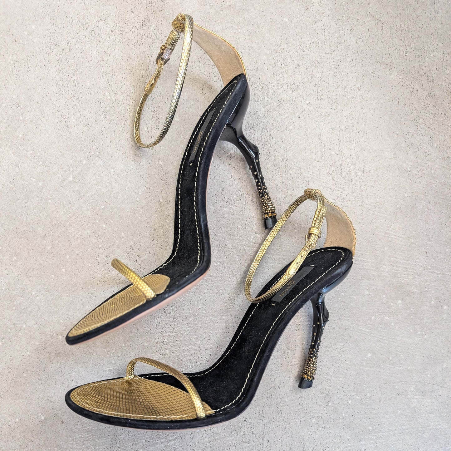 Louis Vuitton S/S 2011 Sandals - EU41|8UK|10US