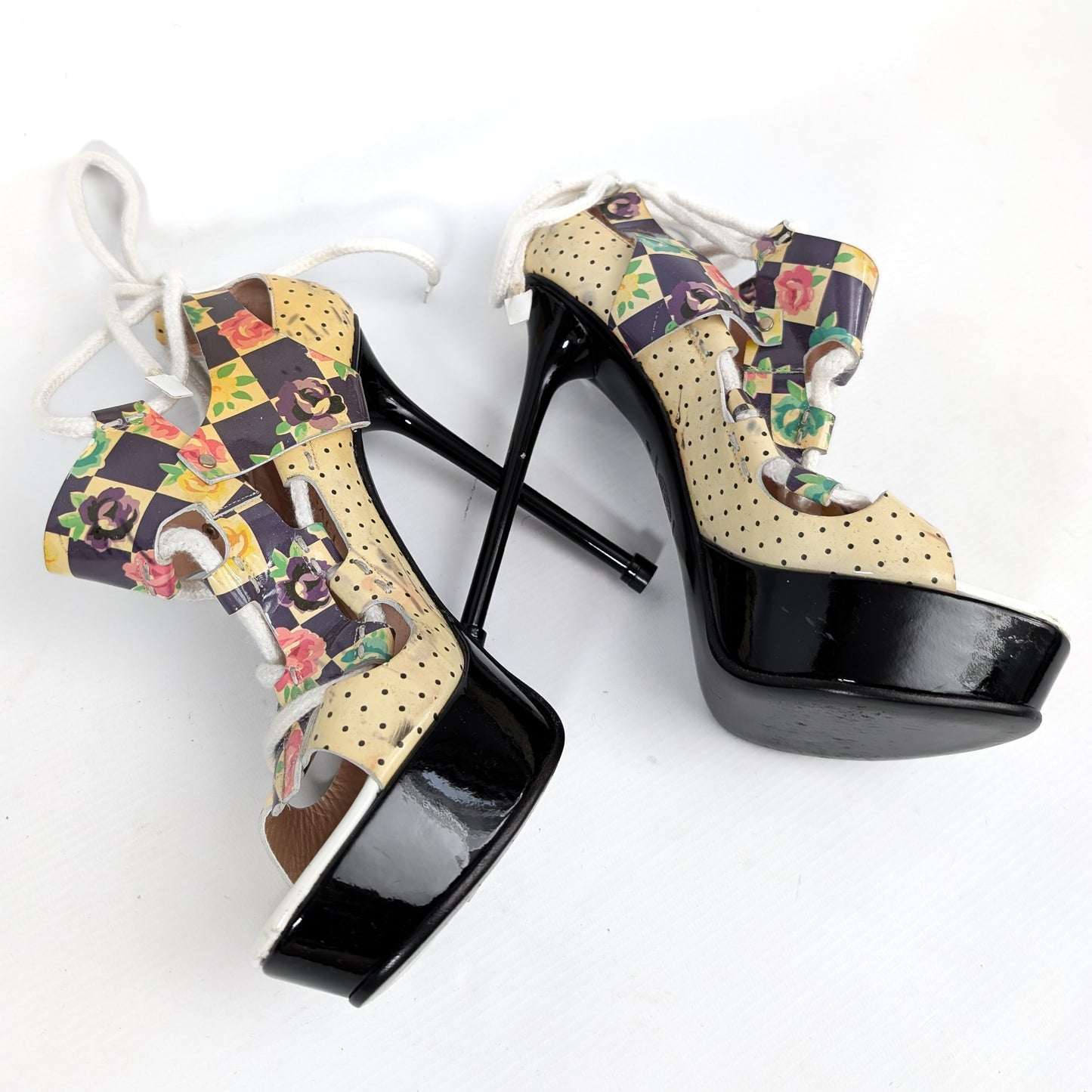 Versace S/S 2011 Open-Toe Sandals - EU40|7UK|9US